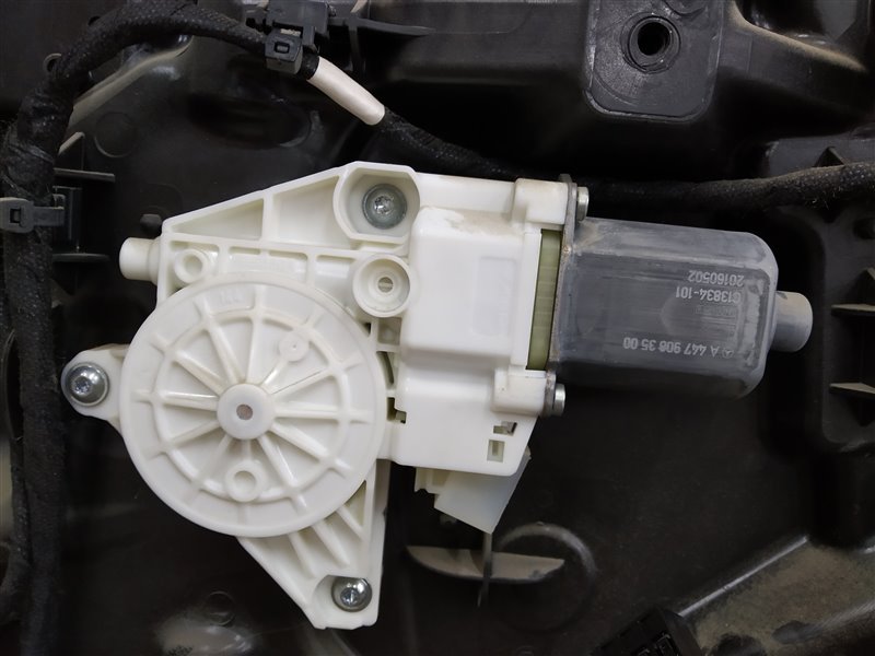 стеклоподъемник, 18180 рублей, Санкт-Петербург