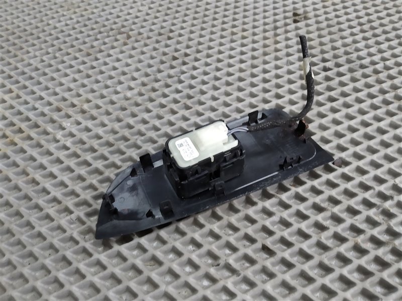 кнопка стеклоподъемника, 1270 рублей, Санкт-Петербург