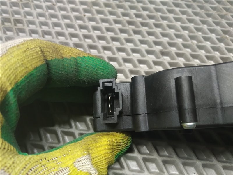 Привод крышки багажника, 4615 рублей, Санкт-Петербург