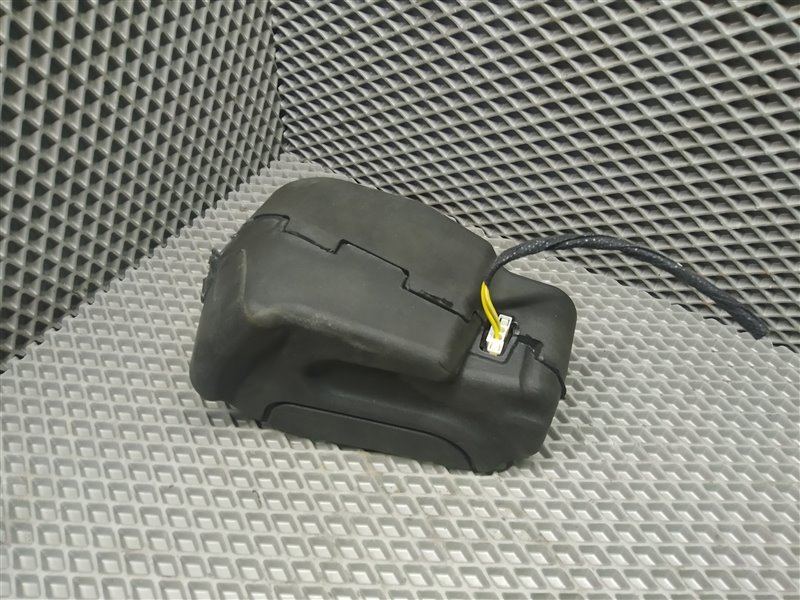 Привод крышки багажника, 4615 рублей, Санкт-Петербург