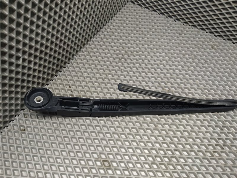 поводок стеклоочистителя, 4615 рублей, Санкт-Петербург