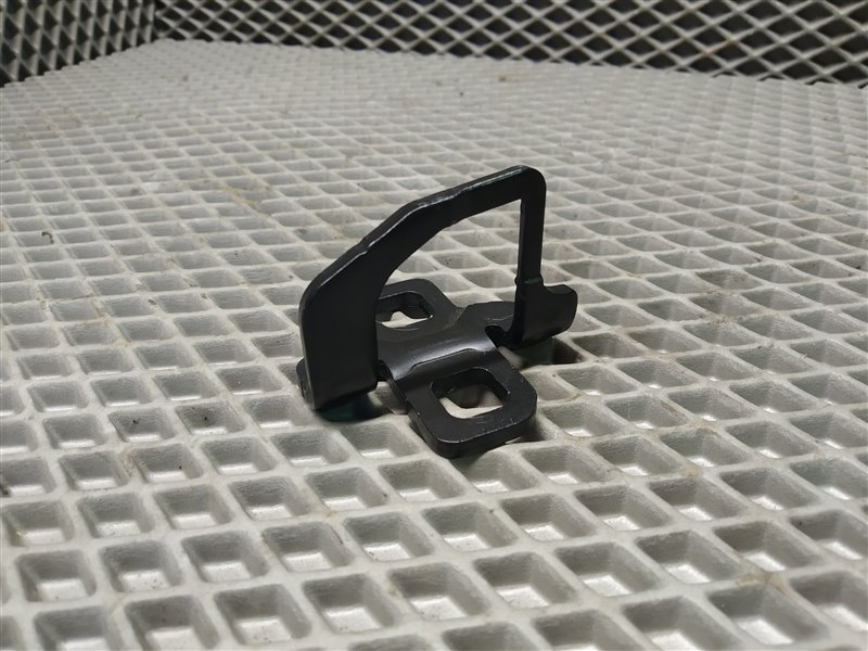 фиксатор замка стекла, 2785 рублей, Санкт-Петербург