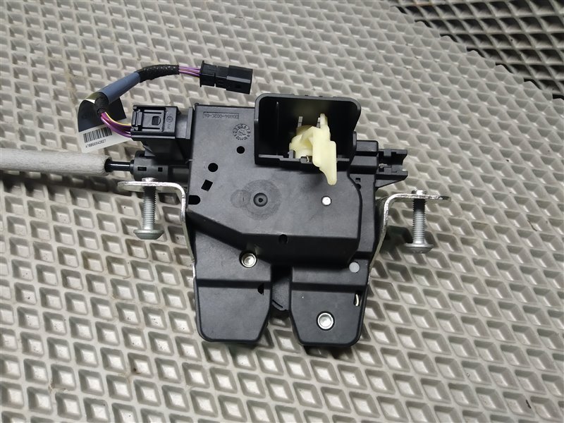 замок багажника, 9900 рублей, Санкт-Петербург