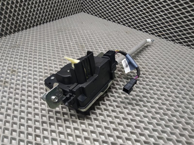 замок багажника, 9900 рублей, Санкт-Петербург