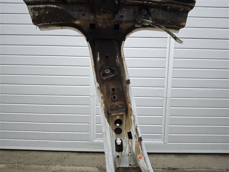 стойка кузова, 18370 рублей, Санкт-Петербург