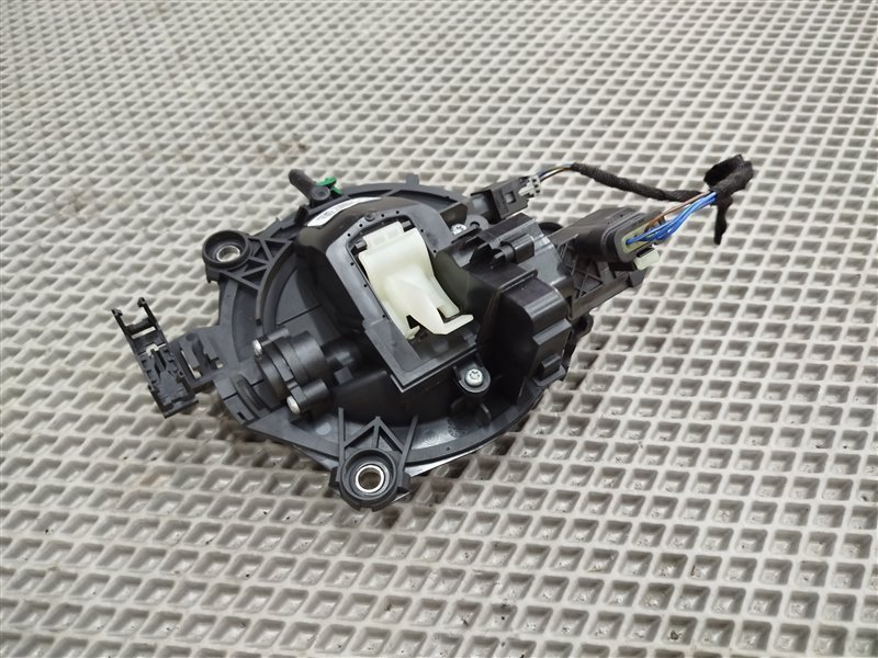 ручка крышки багажника, 12865 рублей, Санкт-Петербург