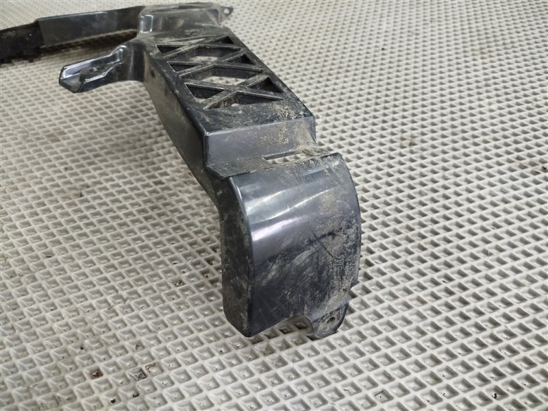 кронштейн бампера, 2500 рублей, Санкт-Петербург