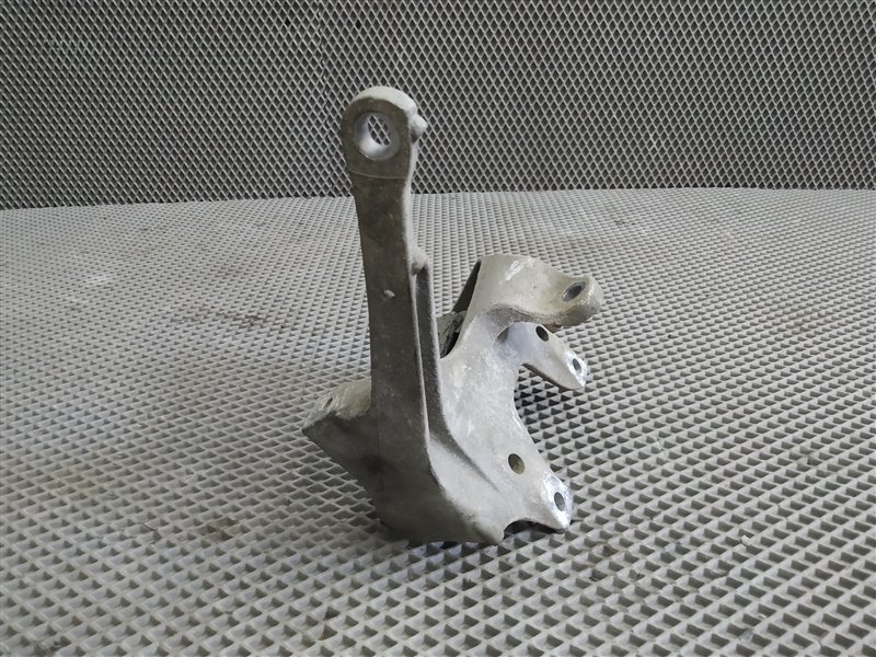 Кронштейн МКПП, 9205 рублей, Санкт-Петербург