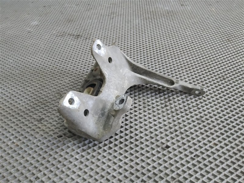 Кронштейн МКПП, 9205 рублей, Санкт-Петербург