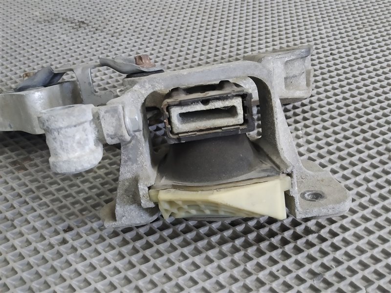 подушка двигателя, 11020 рублей, Санкт-Петербург