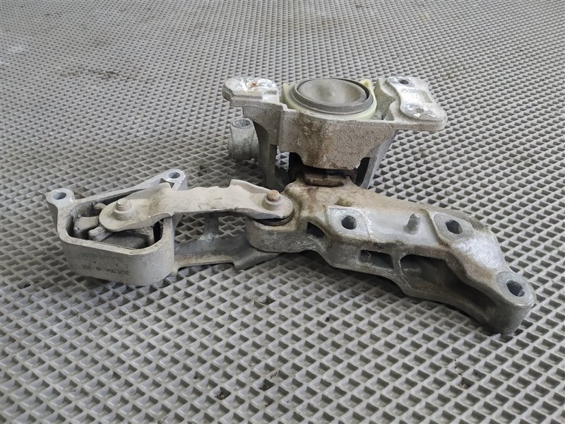 подушка двигателя, 11020 рублей, Санкт-Петербург