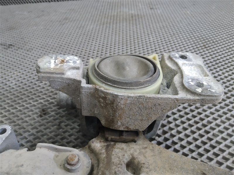 подушка двигателя, 11020 рублей, Санкт-Петербург