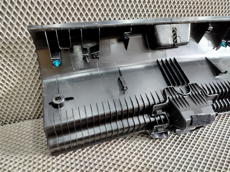 накладка багажника, 2790 рублей, Санкт-Петербург