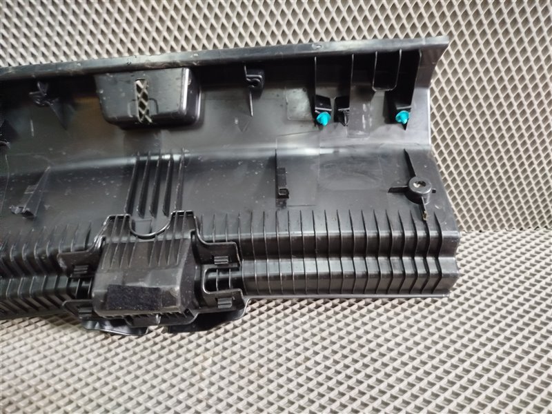 накладка багажника, 2790 рублей, Санкт-Петербург