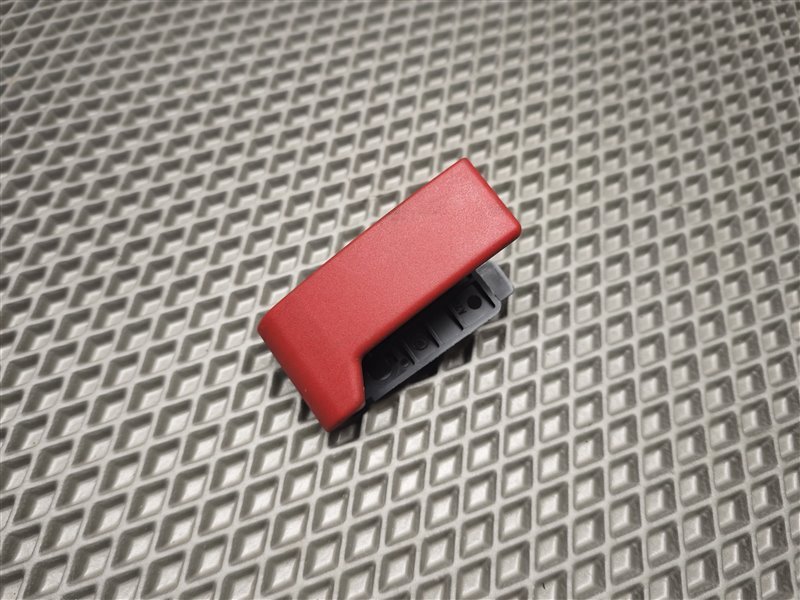 ручка открывания капота, 1860 рублей, Санкт-Петербург