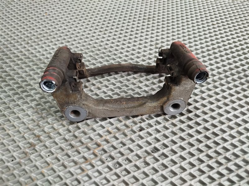 Скоба суппорта, 3700 рублей, Санкт-Петербург