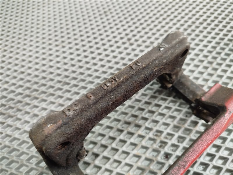 Скоба суппорта, 3700 рублей, Санкт-Петербург