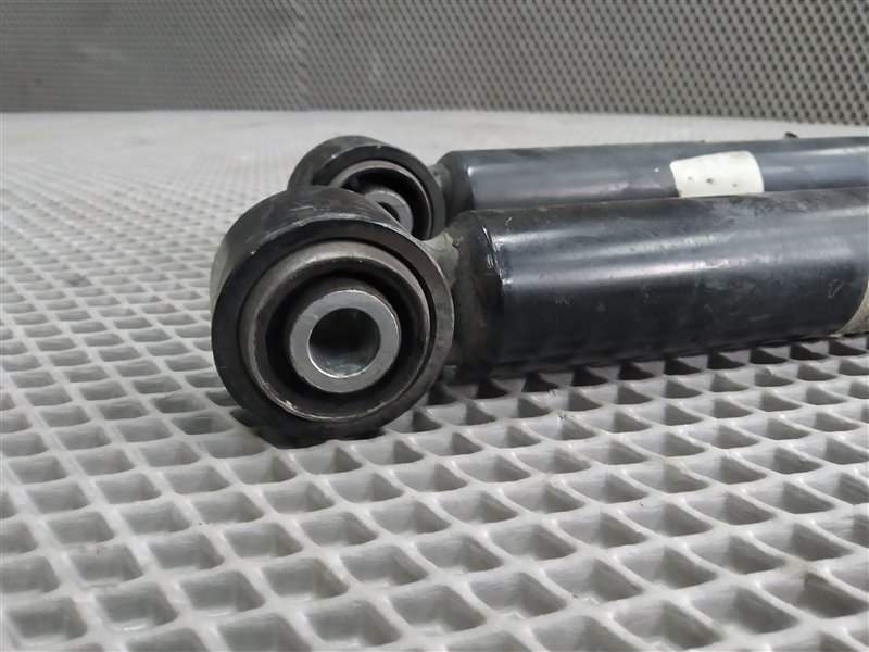 амортизатор, 12900 рублей, Санкт-Петербург