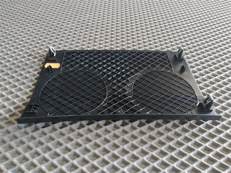 Накладка на торпедо, 3260 рублей, Санкт-Петербург