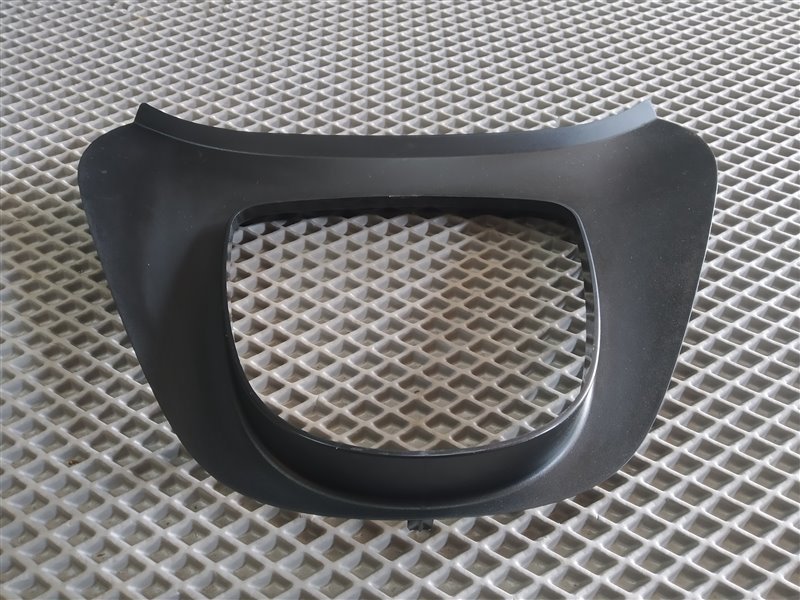 Накладка на торпедо, 2810 рублей, Санкт-Петербург