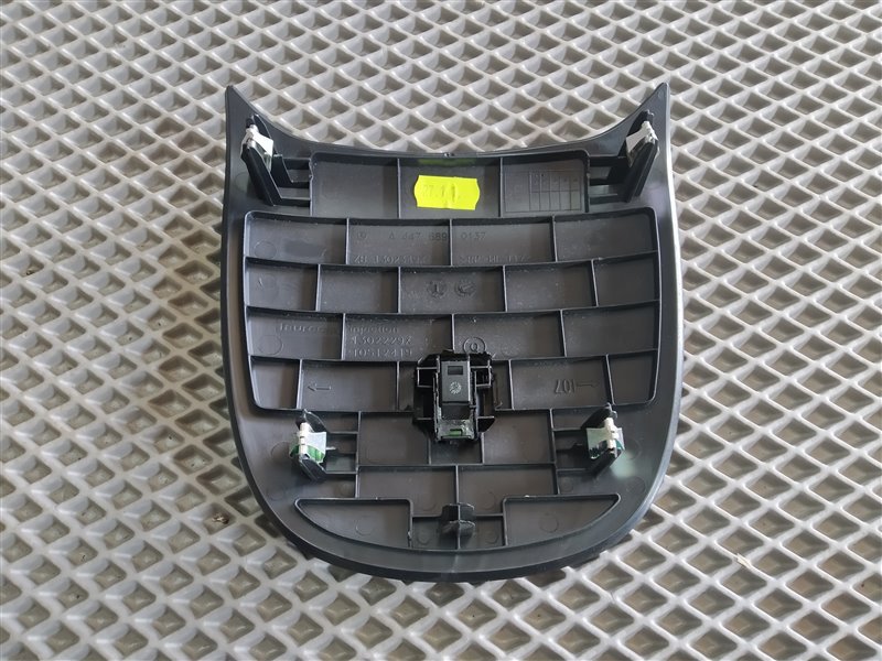 Накладка на торпедо, 4190 рублей, Санкт-Петербург