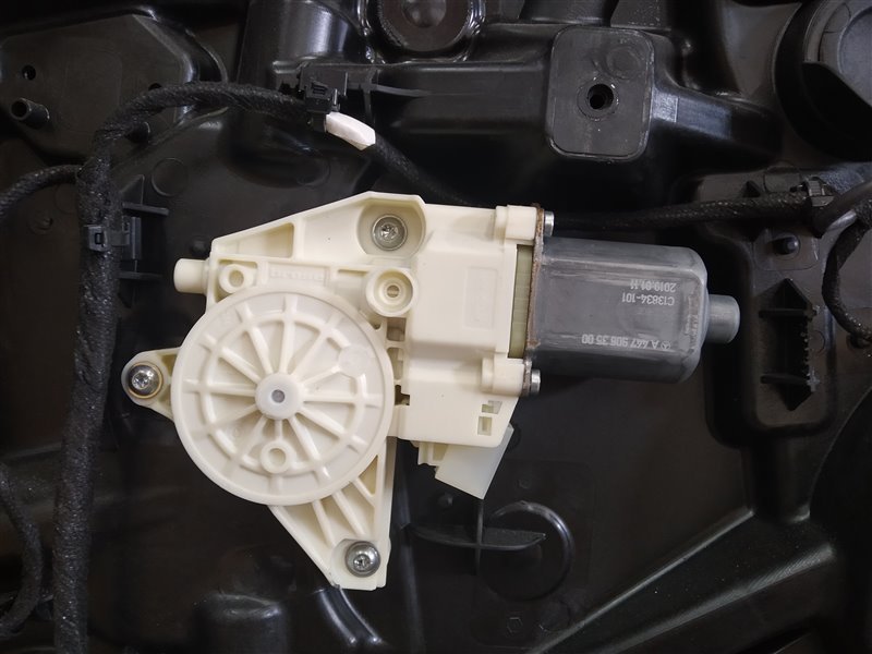 стеклоподъемник, 19505 рублей, Санкт-Петербург