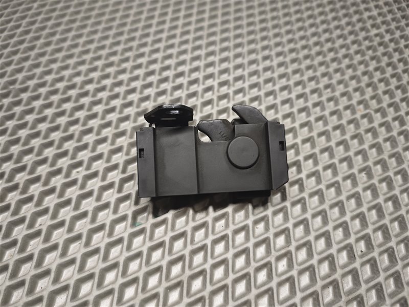 замок капота, 2655 рублей, Санкт-Петербург