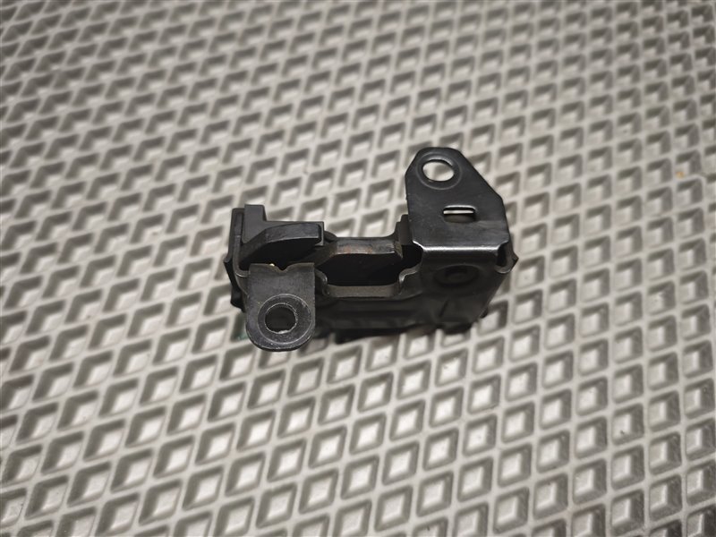 замок капота, 2655 рублей, Санкт-Петербург