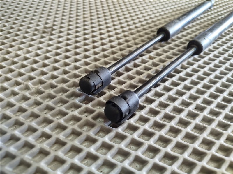 амортизатор капота, 2660 рублей, Санкт-Петербург