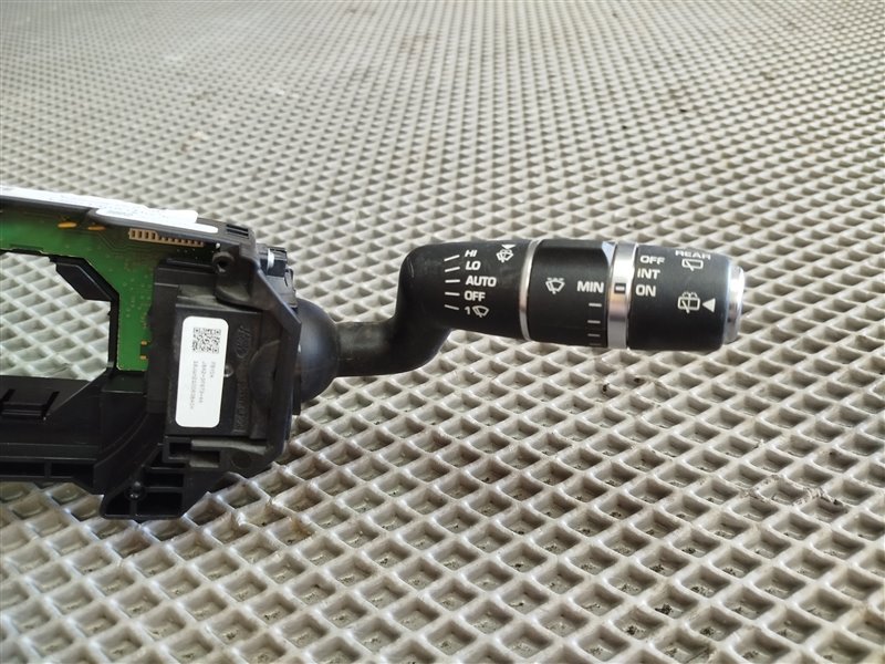 подрулевой переключатель, 7880 рублей, Санкт-Петербург