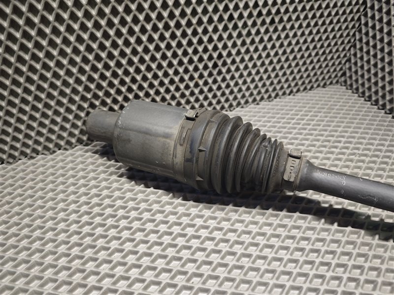 полуось, 32310 рублей, Санкт-Петербург