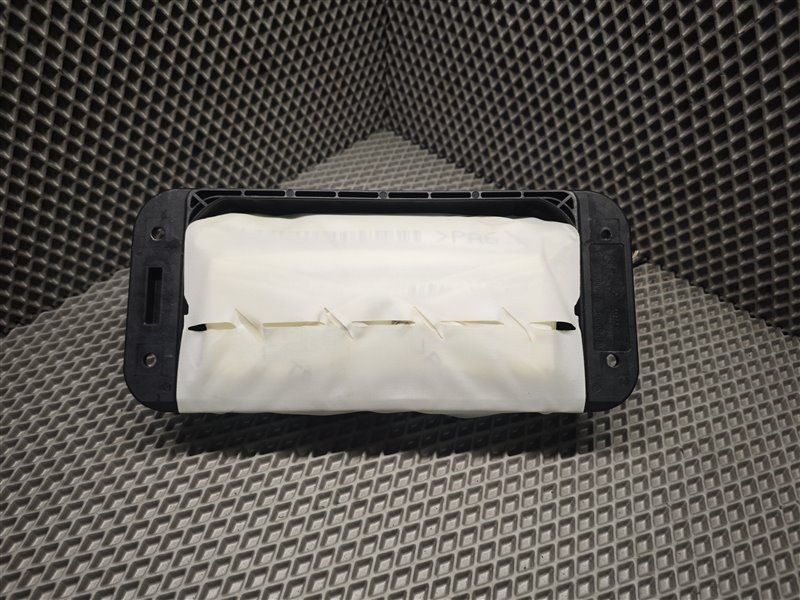 подушка в торпедо, 5740 рублей, Санкт-Петербург