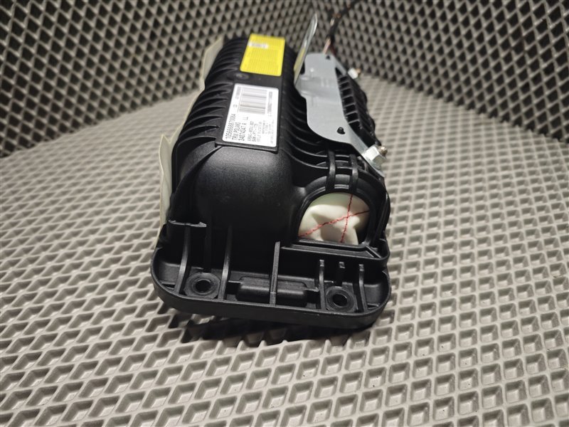 подушка в торпедо, 5740 рублей, Санкт-Петербург