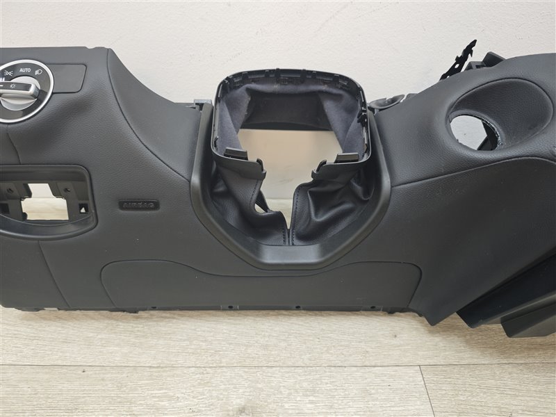 накладка под торпедо, 7405 рублей, Санкт-Петербург