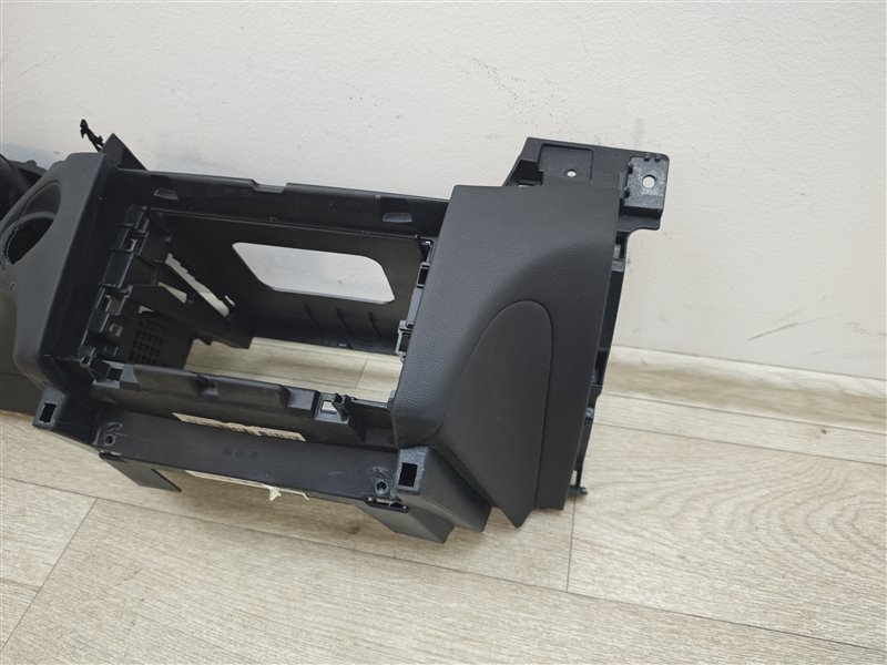 накладка под торпедо, 7405 рублей, Санкт-Петербург