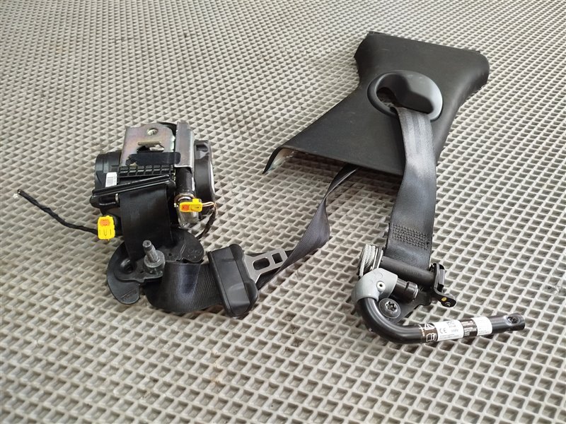 ремень безопасности, 10195 рублей, Санкт-Петербург