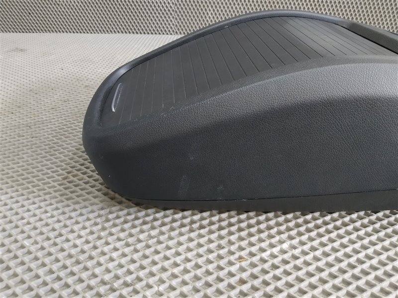 центральная консоль, 12000 рублей, Санкт-Петербург