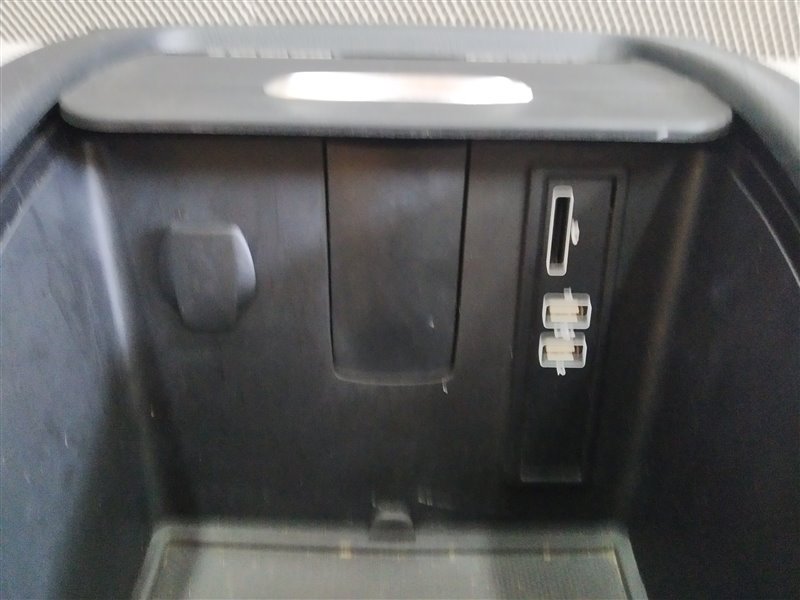 центральная консоль, 12000 рублей, Санкт-Петербург