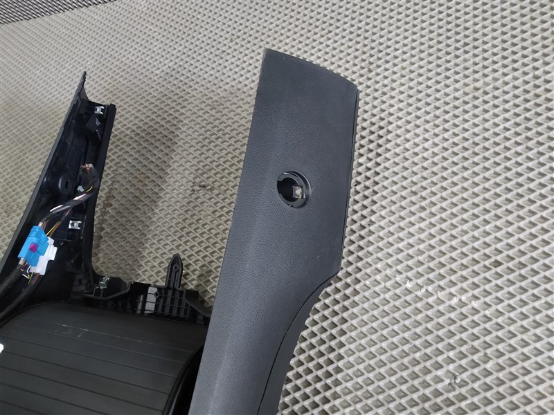 центральная консоль, 12000 рублей, Санкт-Петербург