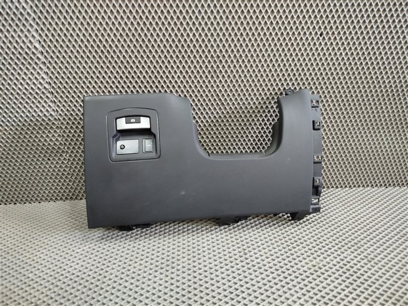 накладка под торпедо, 4655 рублей, Санкт-Петербург