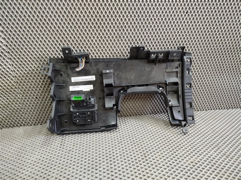 накладка под торпедо, 4655 рублей, Санкт-Петербург