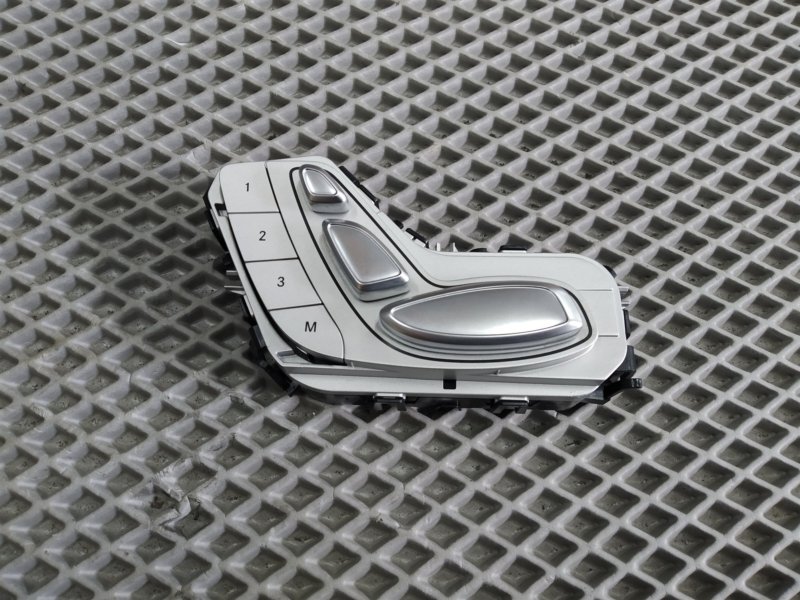 кнопки управления сиденьем, 18955 рублей, Санкт-Петербург