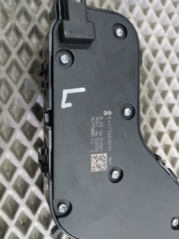 кнопки управления сиденьем, 18955 рублей, Санкт-Петербург