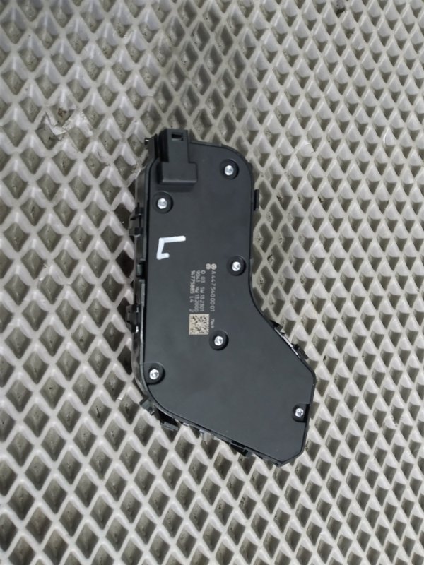 кнопки управления сиденьем, 18955 рублей, Санкт-Петербург