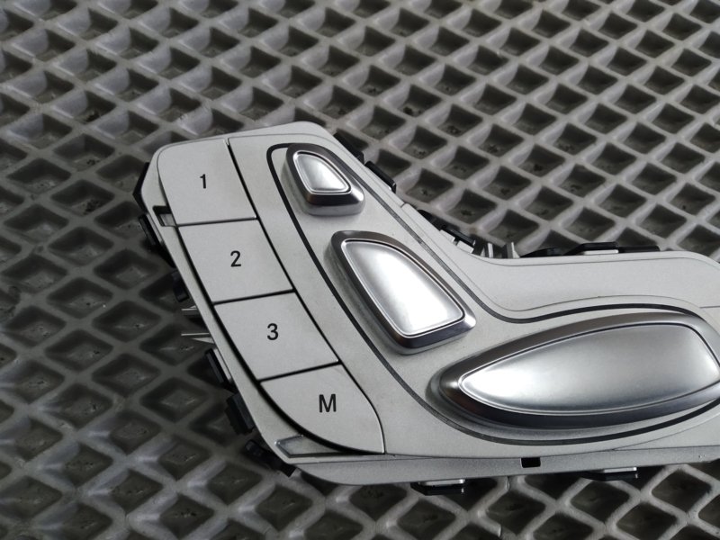 кнопки управления сиденьем, 18955 рублей, Санкт-Петербург