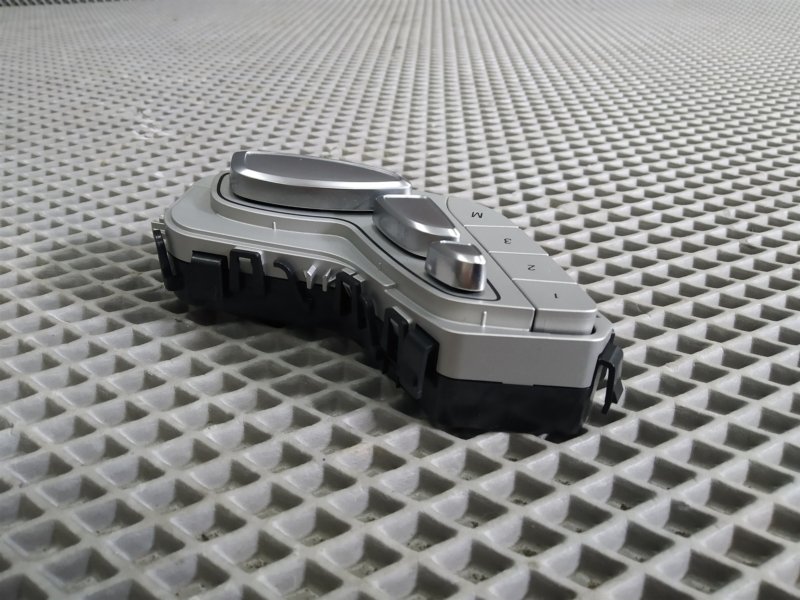 кнопки управления сиденьем, 18955 рублей, Санкт-Петербург