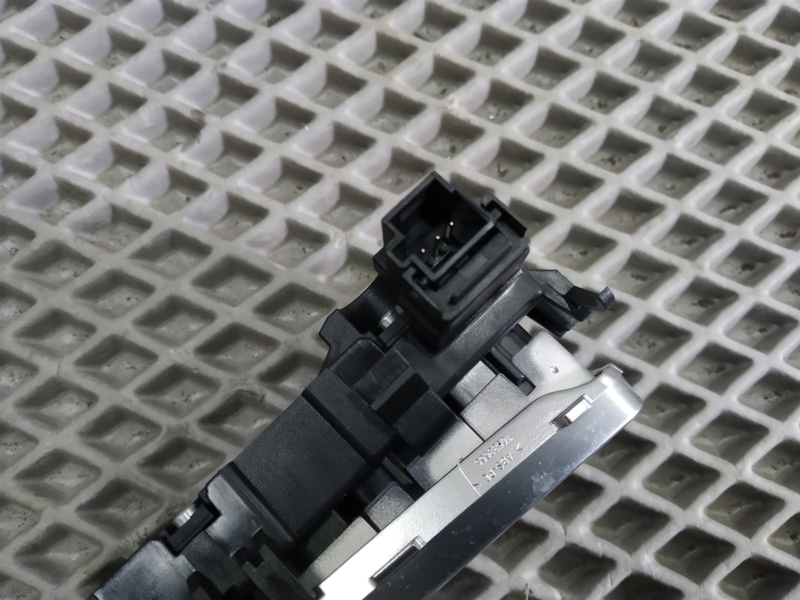 кнопка обогрева сидений, 3810 рублей, Санкт-Петербург