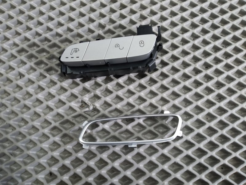 кнопка обогрева сидений, 3810 рублей, Санкт-Петербург