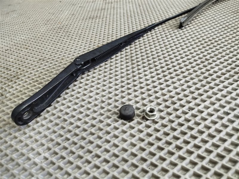 поводок стеклоочистителя, 2805 рублей, Санкт-Петербург