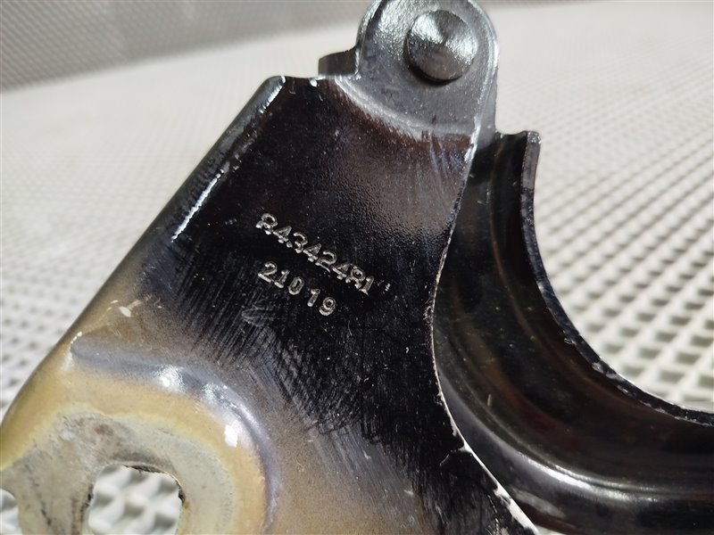 петля капота, 6970 рублей, Санкт-Петербург